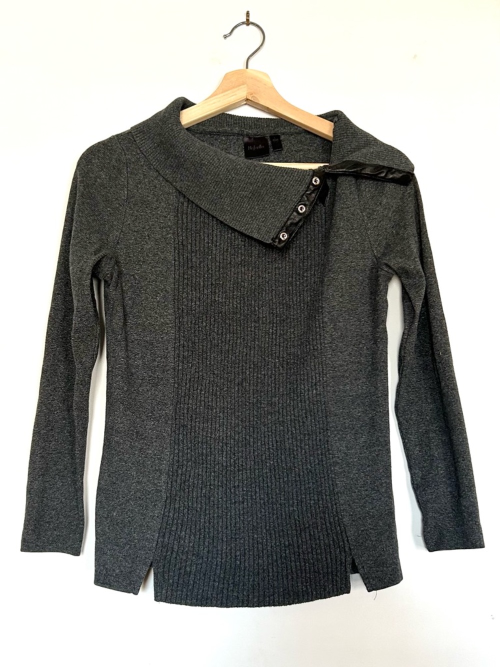 RAFAELLA Women's Charcoal Gray Ribbed Asymmetric Collar Sweater